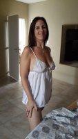 SLUT_MILF_(98).jpg