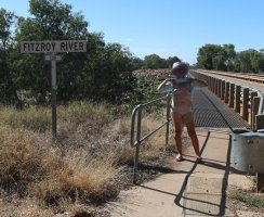 Fitzroy Bridge..JPG