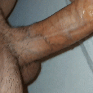 the slut opens her legs and gets banged by the hard cock of the bull!_1 (3).gif